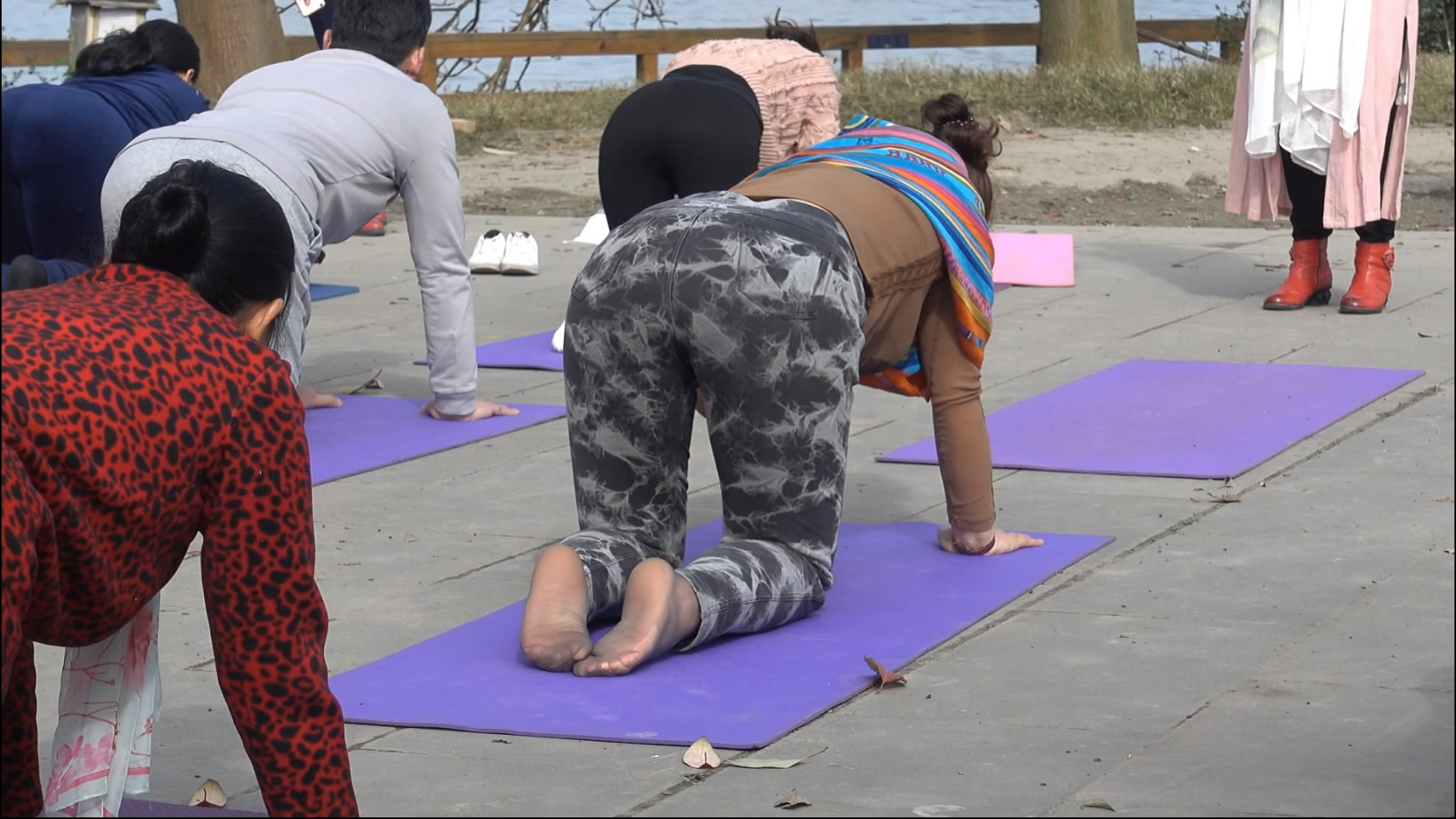 streetsnapnylon[00 01 42][20181205 213710 4]